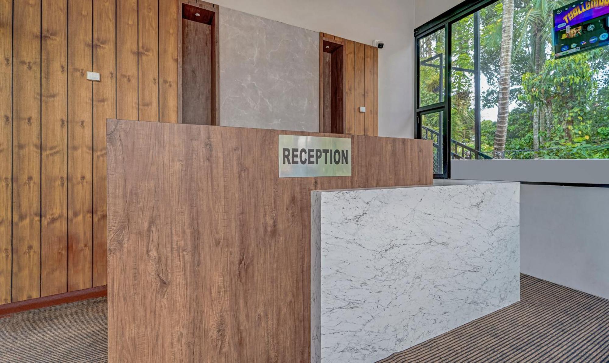 Treebo Regalia Inn Civil Station كالباتّا المظهر الخارجي الصورة